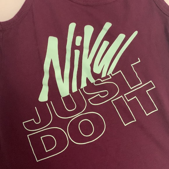 Nike Kids Tank Top in Size XS - Picture 3 of 9